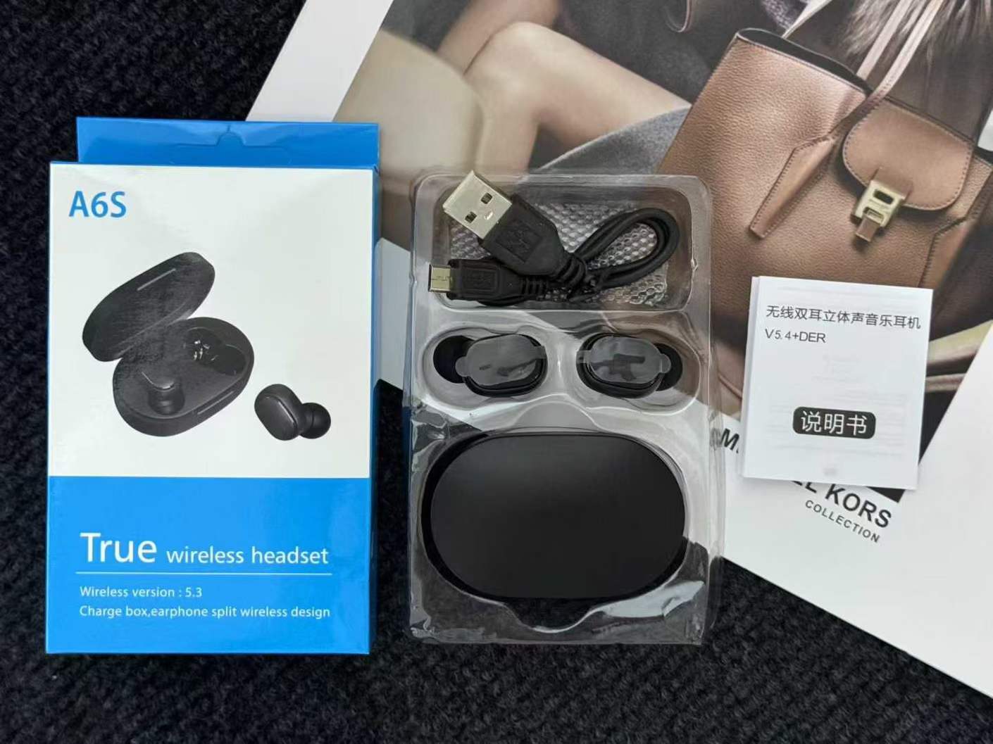 TWS earphones a few dollars 3800pcs suitable for gift orders