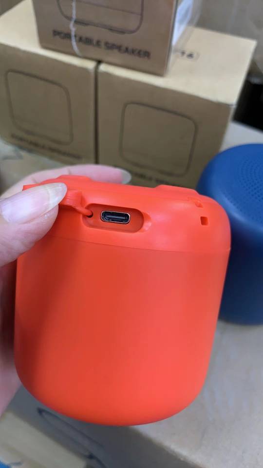 X16 Bluetooth small steel cannon audio