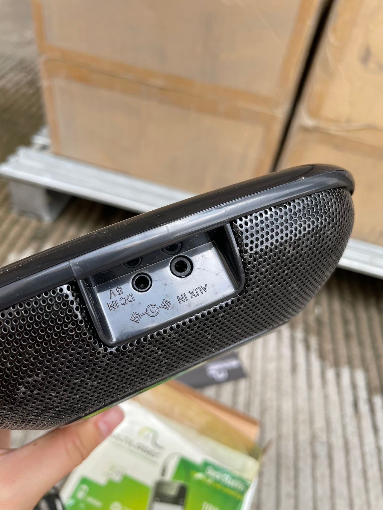 ZEE01 audio