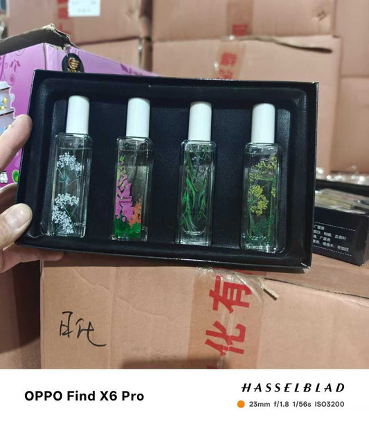 Perfume 30ml four-pack set