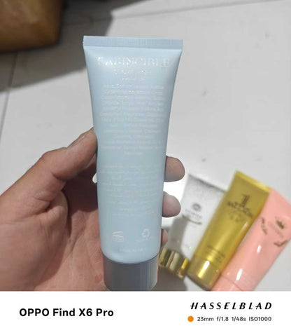 Body lotion, shower gel