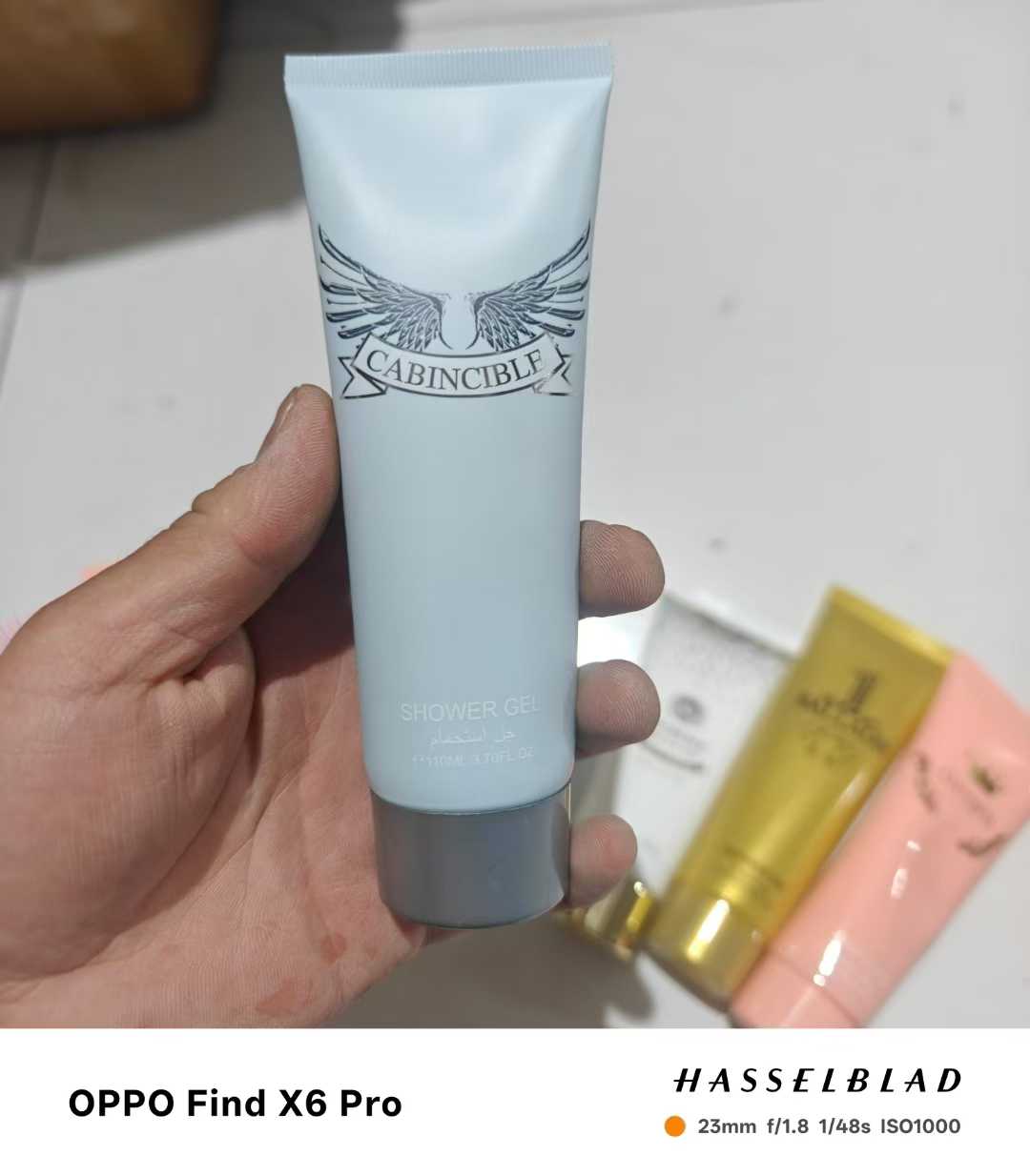 Body lotion, shower gel