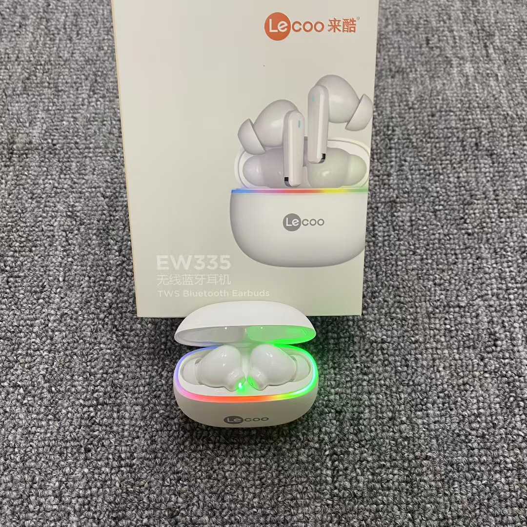 Lenovo Laiku Bluetooth earphones receive rave reviews online. Hot item in live streaming 100pcs per box 6000pcs received