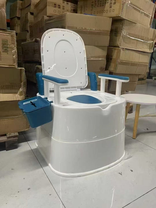 Portable toilet