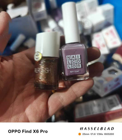 Mixed nail polish, about 15 tons